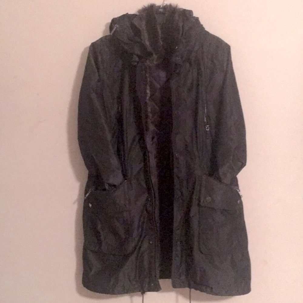 BCBG Max Azria Taylor Removable Rabbit Fur - Picture 3 of 16